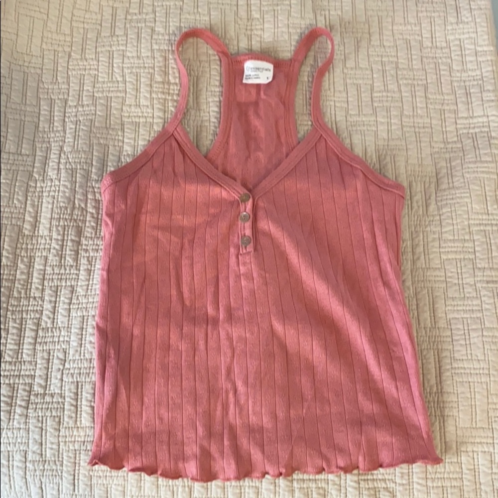 Pink tank top